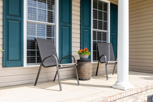 15 Devonshire Ct, Fishersville, VA 22939 - view of covered porch