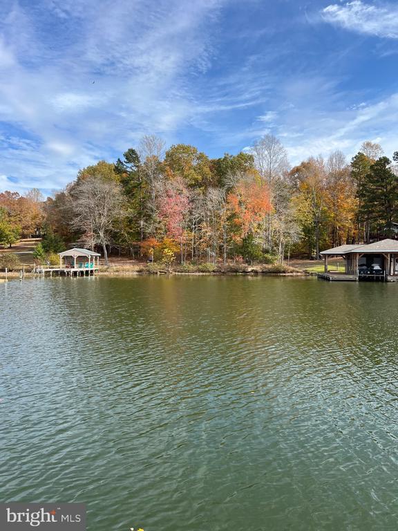 6514 Winston Ln, Spotsylvania, VA 22551