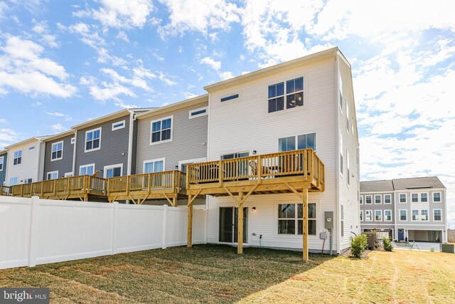 7713 Harlow Cir, Spotsylvania, VA 22551 - back of property featuring a wooden deck