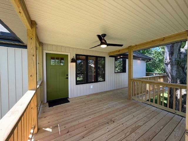 1201 Lakeshore Dr S, Louisa, VA 23093 - deck featuring a ceiling fan