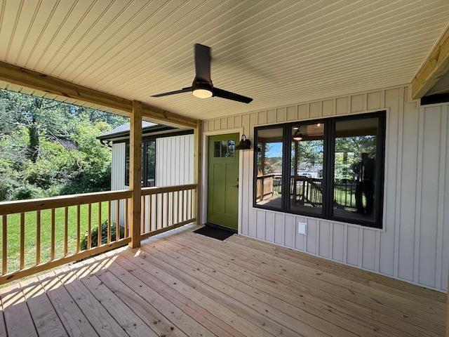 1201 Lakeshore Dr S, Louisa, VA 23093 - wooden terrace with a ceiling fan