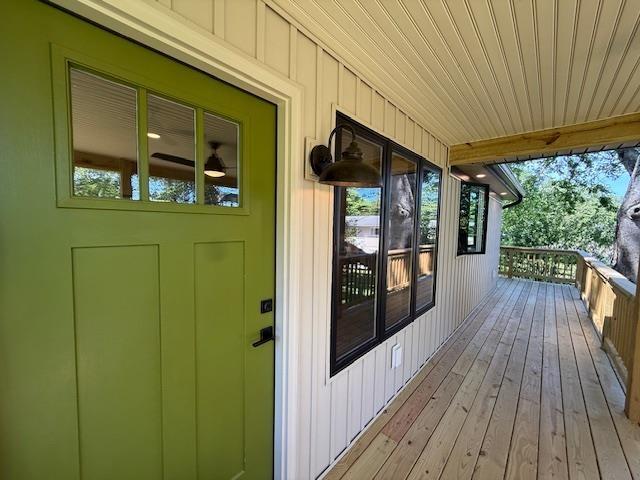 1201 Lakeshore Dr S, Louisa, VA 23093 - view of wooden terrace