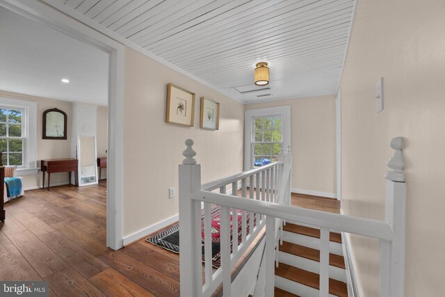 412 Nelmonte Ln, Arrington, VA 22922 - hall with an upstairs landing, wood-type flooring, baseboards, and recessed lighting