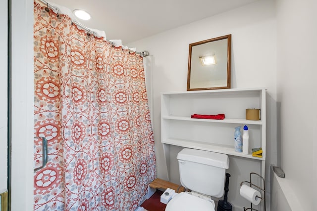 7598 Lee Hwy N, Raphine, VA 24472 - bathroom featuring toilet and curtained shower