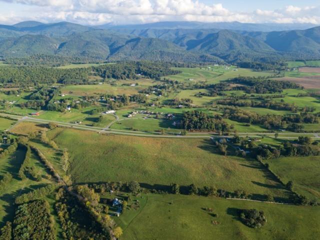 47ACRES Lee Hwy N, Raphine, VA 24472 - photo 23