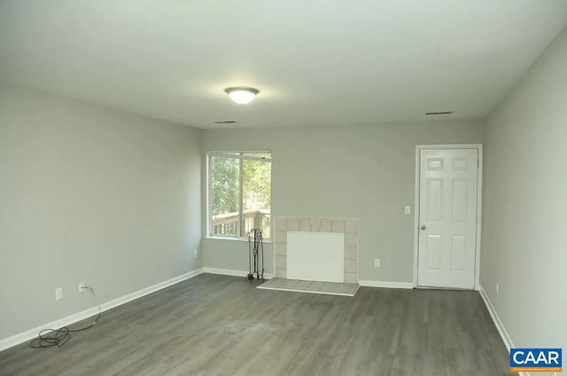 101 Westerly Ave, Charlottesville, VA 22903 - empty room with baseboards, dark wood-style flooring, and visible vents