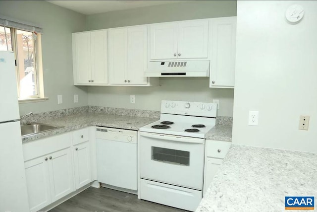 101 Westerly Ave, Charlottesville, VA 22903 - kitchen featuring premium range hood, white appliances, a sink, and light countertops