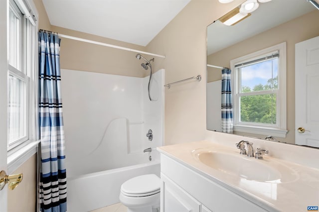 1460 Brentwood Way, Earlysville, VA 22936 - full bathroom featuring vanity, shower / tub combo, and toilet