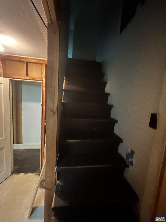 1863 River Rd, Faber, VA 22938 - view of staircase