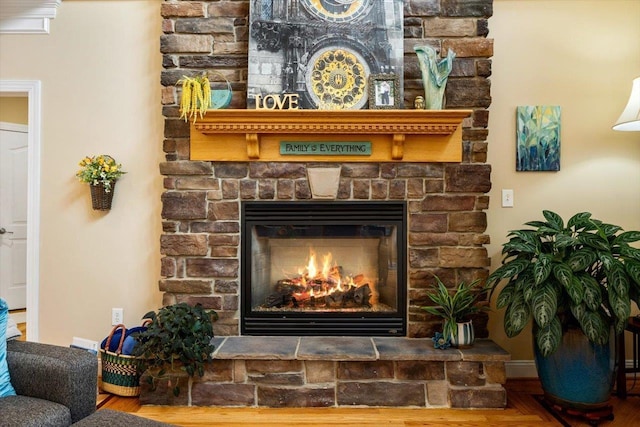 515 Legrande Ave, Waynesboro, VA 22980 - detailed view of a stone fireplace