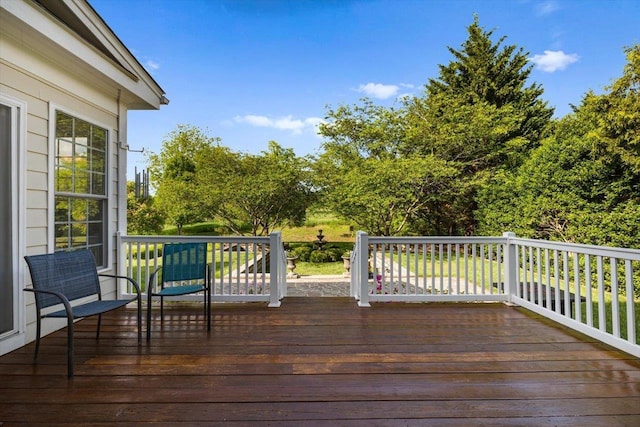 515 Legrande Ave, Waynesboro, VA 22980 - view of wooden deck