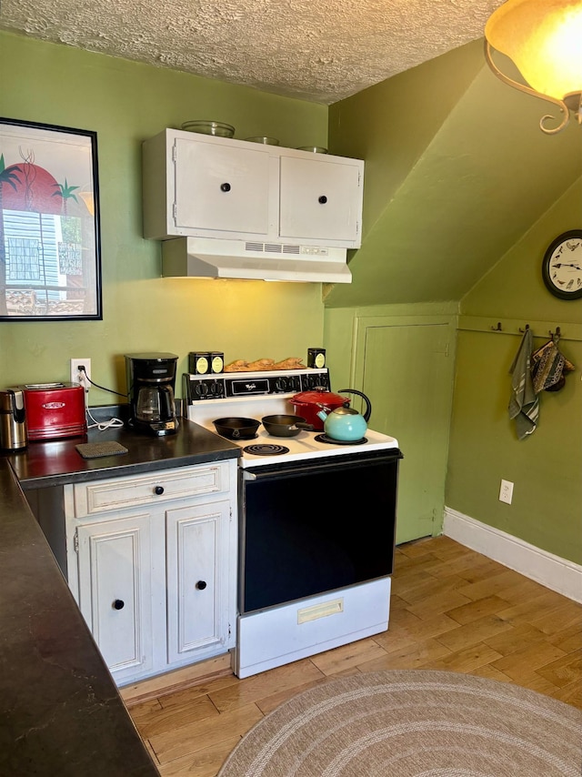 949 Anderson St, Staunton, VA 24401 - photo 5