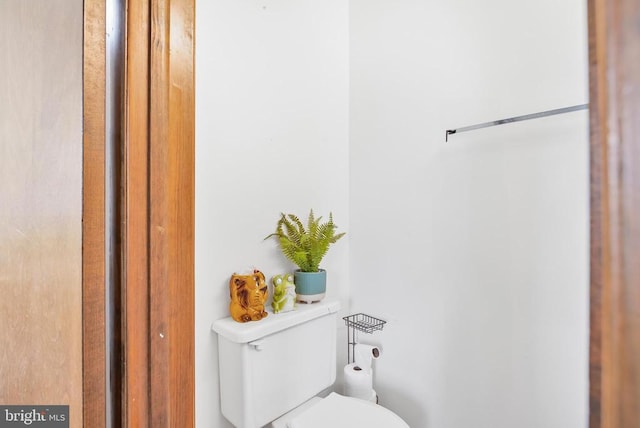 5129 Pecan Dr, Fredericksburg, VA 22407 - bathroom featuring toilet