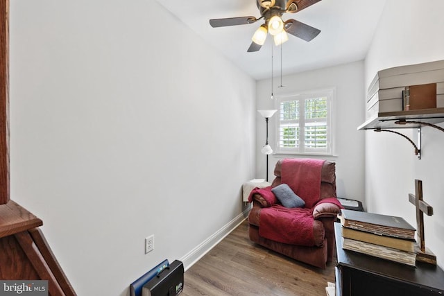 17114 Reid Hl, Culpeper, VA 22701 - sitting room with wood finished floors, baseboards, and ceiling fan