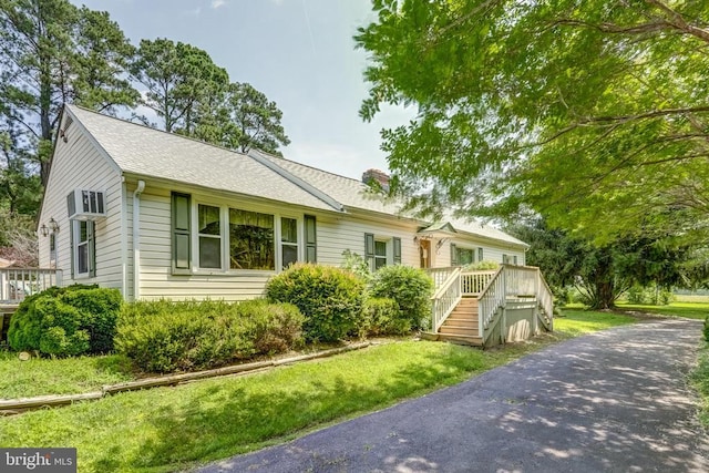 602 1st St E, Mineral, VA 23117 - photo 1