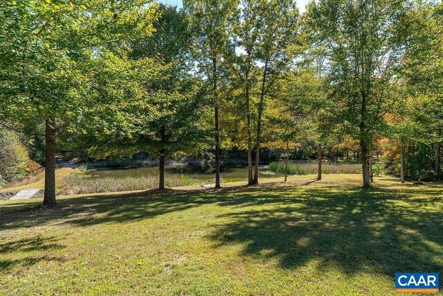 374 White Oak Dr, Palmyra, VA 22963