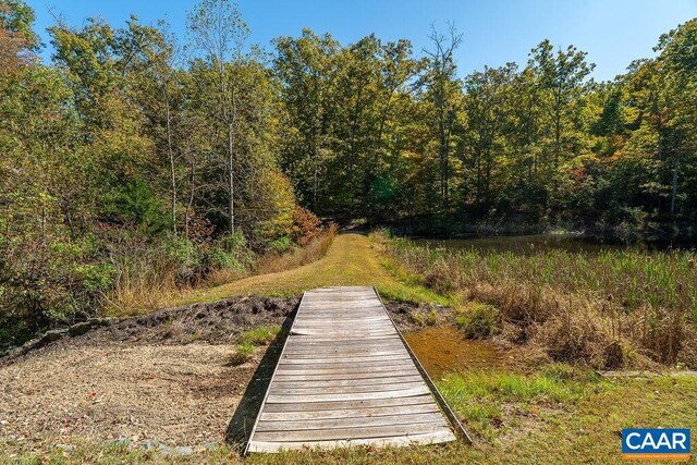 374 White Oak Dr, Palmyra, VA 22963