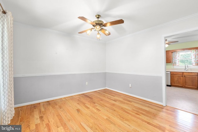 5310 Leavells Crossing Dr, Fredericksburg, VA 22407 - unfurnished room with ceiling fan, light wood finished floors, and crown molding