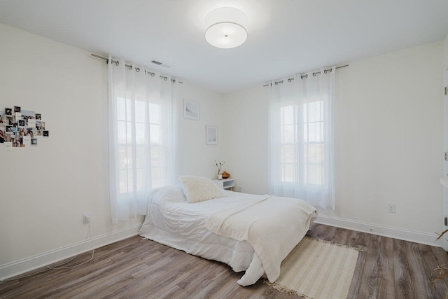 728 Mason St, Dayton, VA 22821 - bedroom featuring wood finished floors and baseboards