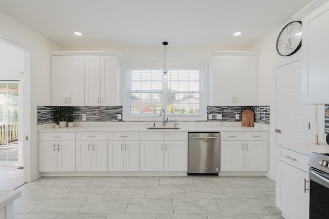 728 Mason St, Dayton, VA 22821 - kitchen with stainless steel appliances, a sink, plenty of natural light, light countertops, and recessed lighting