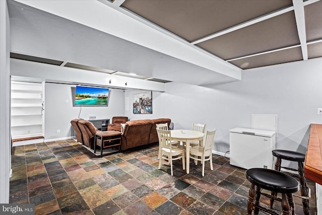 6915 Yeoman Ct, Fredericksburg, VA 22407 - dining room featuring stone tile flooring and baseboards