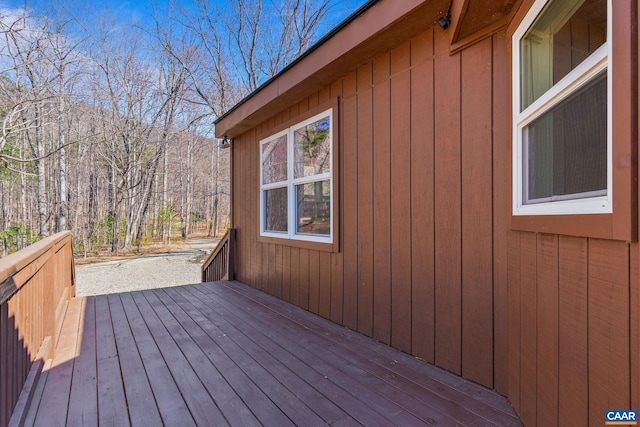 1481 Red Bird Dr, Stanardsville, VA 22973 - view of deck