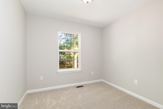 7001 Aspen Ln, Spotsylvania, VA 22551 - carpeted empty room with baseboards