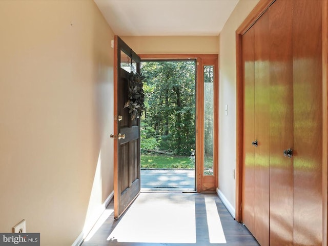  - foyer featuring baseboards
