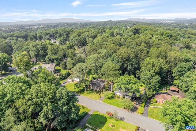 411 Westmoreland Ct, Charlottesville, VA 22901 - drone / aerial view of a forest and a mountainous background