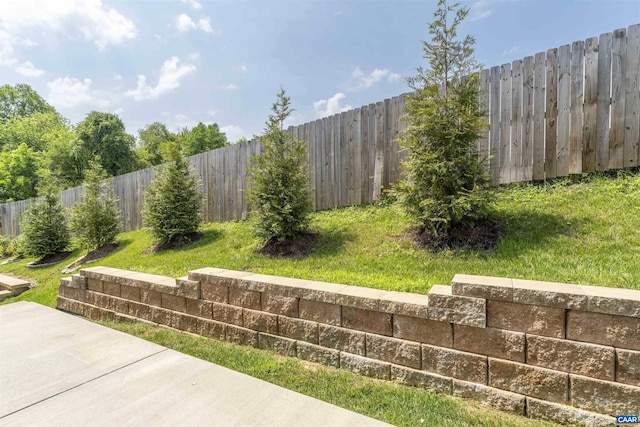 4752 Loyola Way, Charlottesville, VA 22902 - fenced backyard featuring a patio area