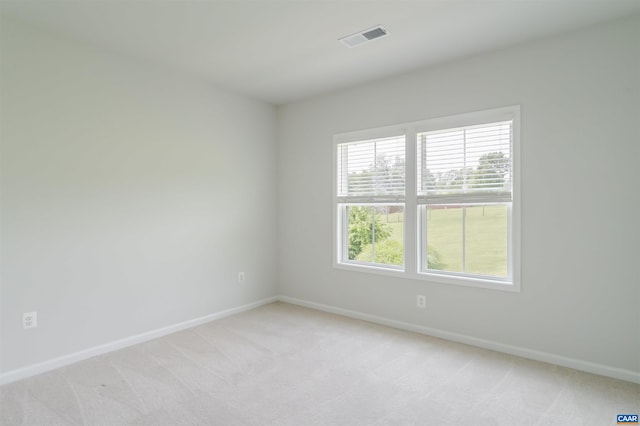 4752 Loyola Way, Charlottesville, VA 22902 - unfurnished room with light carpet
