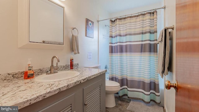 909 Mill Creek Rd, Luray, VA 22835 - bathroom featuring vanity, toilet, and a shower with shower curtain