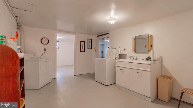 909 Mill Creek Rd, Luray, VA 22835 - laundry area with cabinet space, independent washer and dryer, and a sink