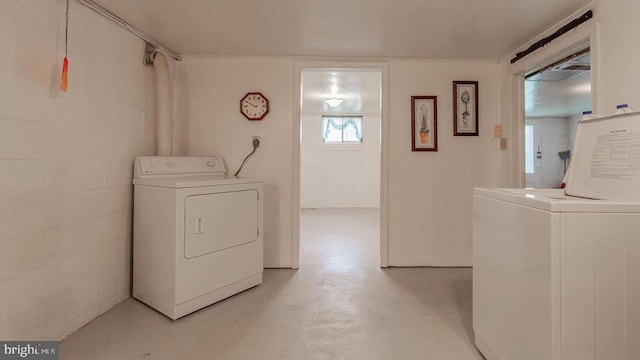 909 Mill Creek Rd, Luray, VA 22835 - laundry room with laundry area and washing machine and dryer