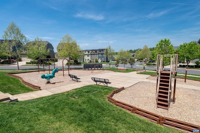 915 Flat Waters Ln, Charlottesville, VA 22911 - community playground with a lawn