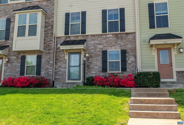 915 Flat Waters Ln, Charlottesville, VA 22911 - view of front of home featuring a front lawn and stone siding