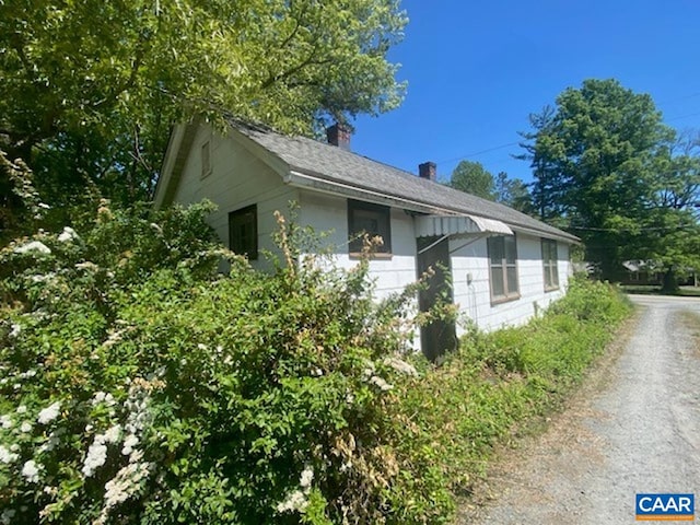 5367 James Madison Hwy, Fork Union, VA 23055 - view of side of property with a chimney