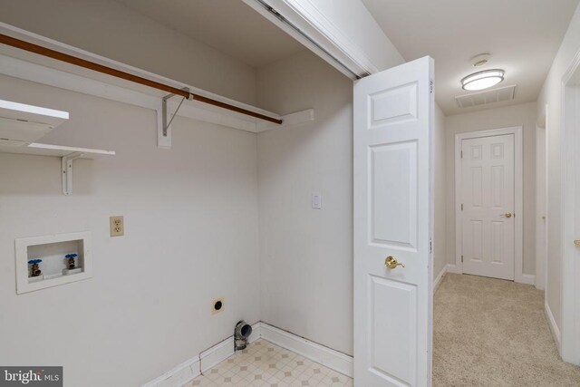 3910 Corbin Hall Ln, Fredericksburg, VA 22408 - view of property's community featuring a tennis court