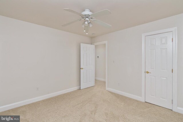 3910 Corbin Hall Ln, Fredericksburg, VA 22408 - view of property location featuring a large body of water and a golf club