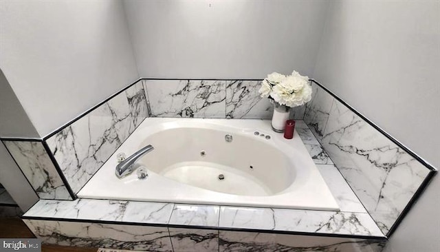 6603 Farmstead Ln, Fredericksburg, VA 22407 - full bathroom with a tub with jets