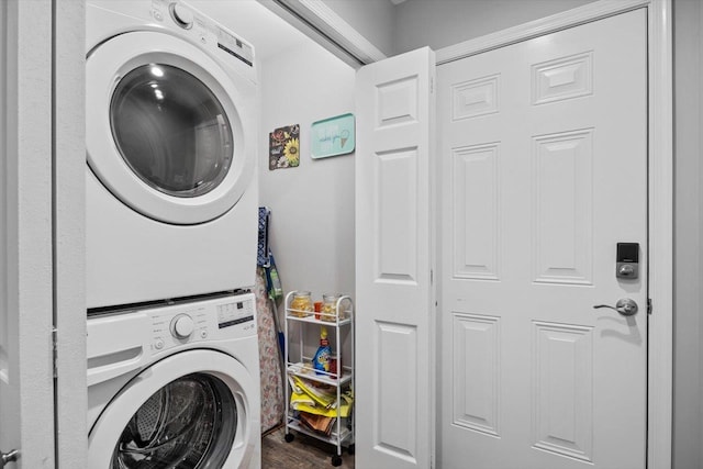 7 Oak View Dr, Staunton, VA 24401 - laundry room featuring stacked washing machine and dryer and dark wood-type flooring