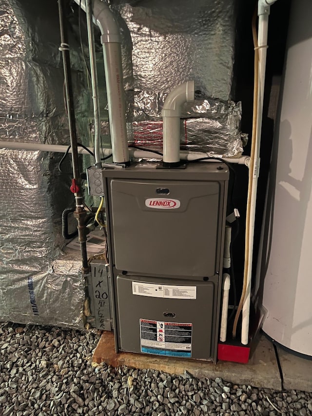 145 Fort Defiance Rd, Fort Defiance, VA 24437 - view of utility room