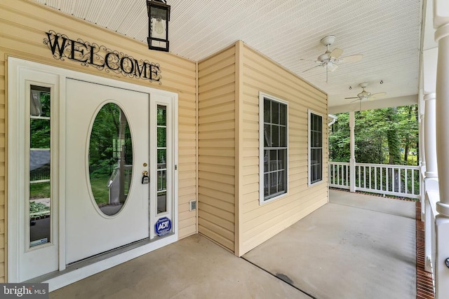 10614 Rhoads Dr, Fredericksburg, VA 22407 - property entrance with ceiling fan and covered porch