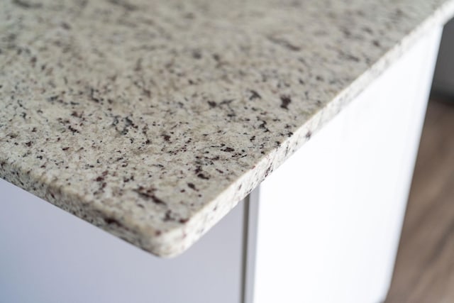 133 Lake View Cir, Waynesboro, VA 22980 - detailed view of light stone counters