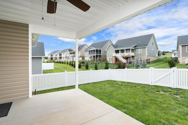 133 Lake View Cir, Waynesboro, VA 22980 - fenced backyard featuring a residential view, a patio, and a ceiling fan