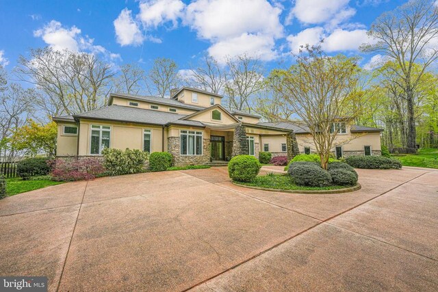 87 River Bend Rd E, Fredericksburg, VA 22407 - prairie-style home featuring stone siding and stucco siding