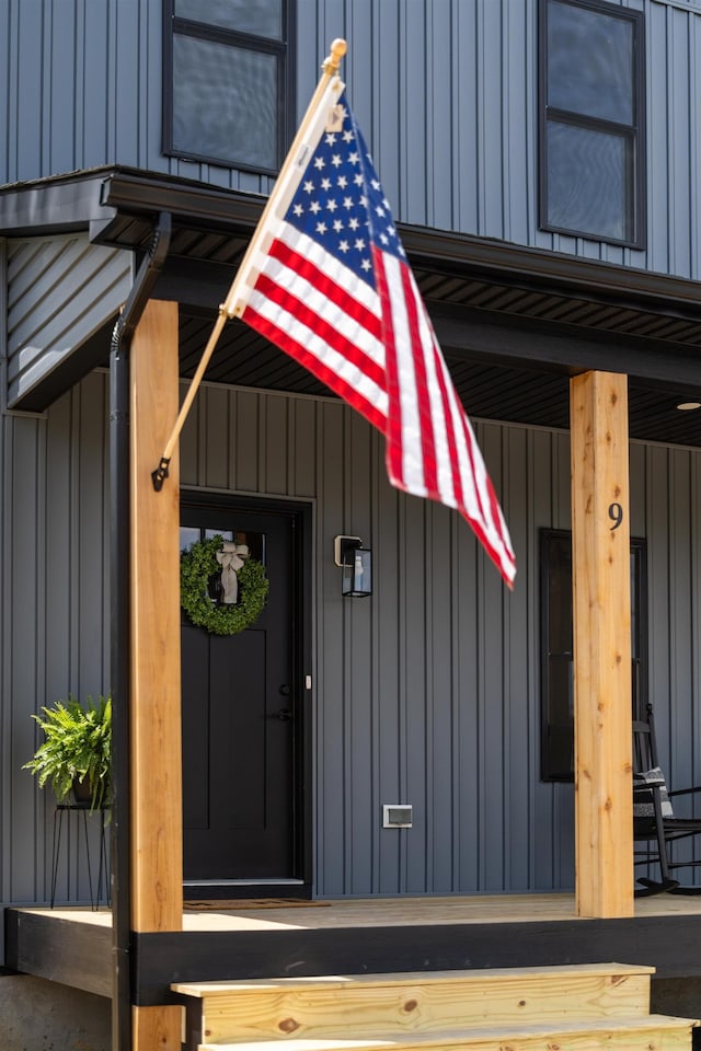 9 Walnut St, Fishersville, VA 22939 - entrance to property featuring board and batten siding