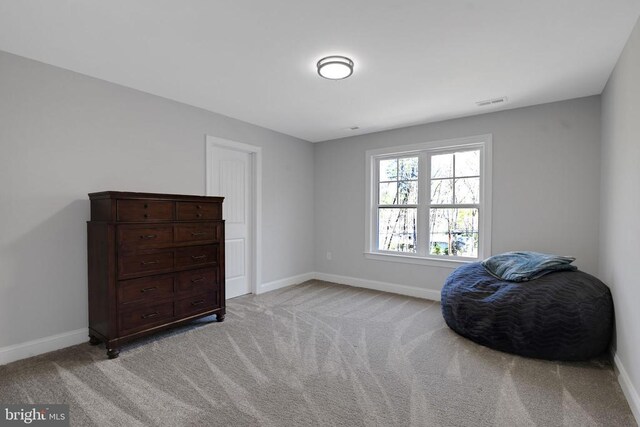 1909 Artillery Ridge Rd, Fredericksburg, VA 22408 - living area featuring baseboards and light colored carpet