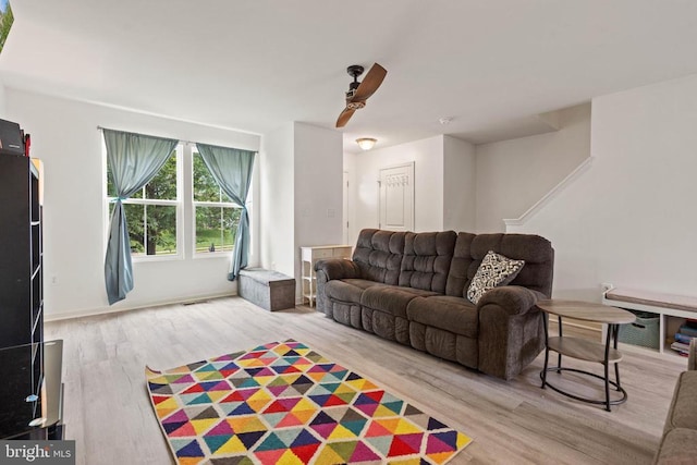 5014 Godwins Landing Dr, Remington, VA 22734 - living room with wood finished floors