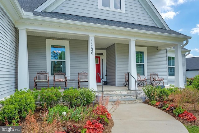 11726 Robin Woods Cir, Spotsylvania, VA 22551 - entrance to property with a porch and roof with shingles